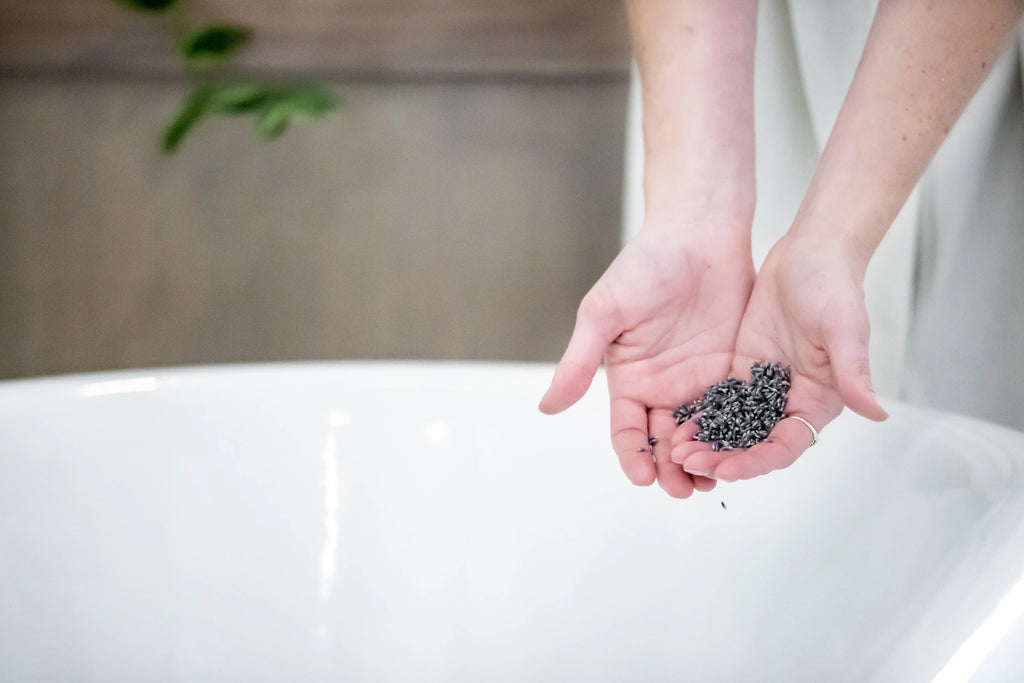 Aromatherapy Bath Salts Nourish and Refine