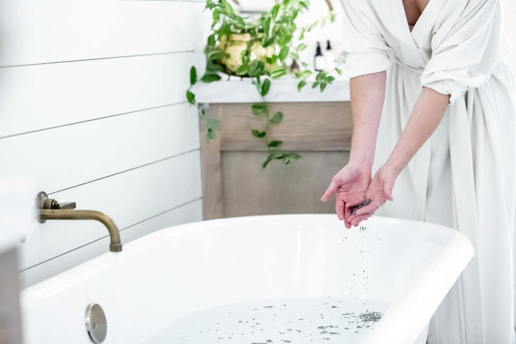Aromatherapy Bath Salts Nourish and Refine